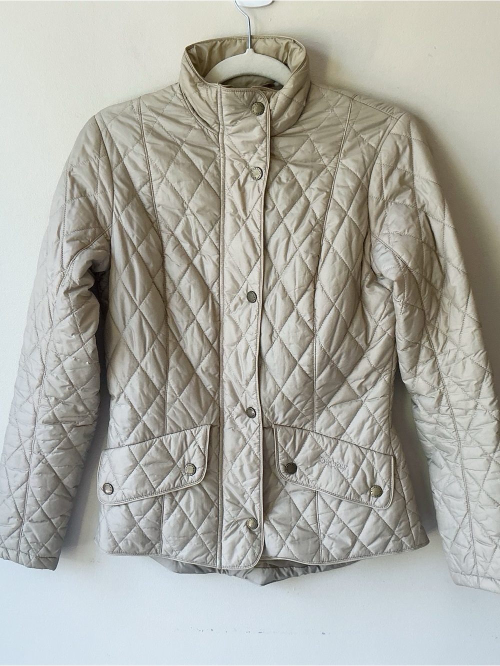 Barbour Flyweight Quilted Cavalry Jacket in Dark Stone Size 4 - Picture 3 of 11